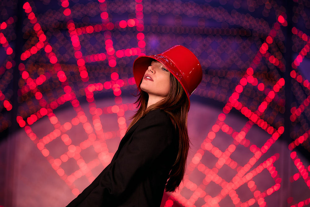 Moulin Rouge ® x Lastelier - Bob Smile rouge Femme - Lastelier