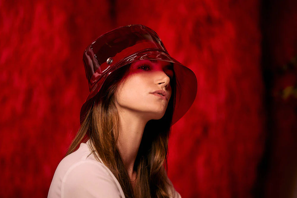 Moulin Rouge ® x Lastelier - Bob Smile rouge Femme - Lastelier